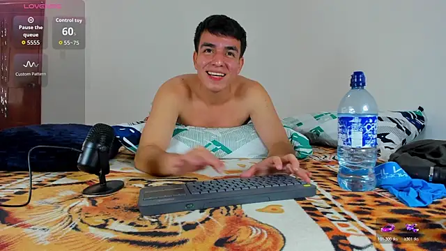 david_hot08 live sex cam