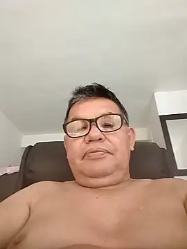 Apresiaoo live sex cam