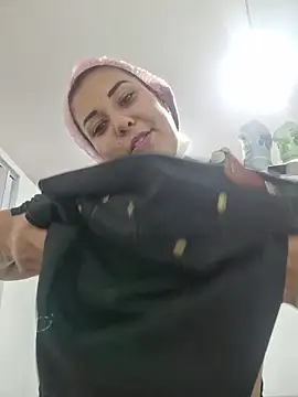 RuivaGiMisteriosa live sex cam