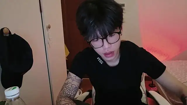 hangzi-0011's cam snapshot