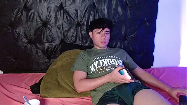 ITHAN_DREAMBOY live sex cam