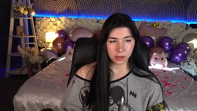 EmilyCandyy's cam snapshot