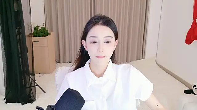 Dancing-Coco12 live sex cam