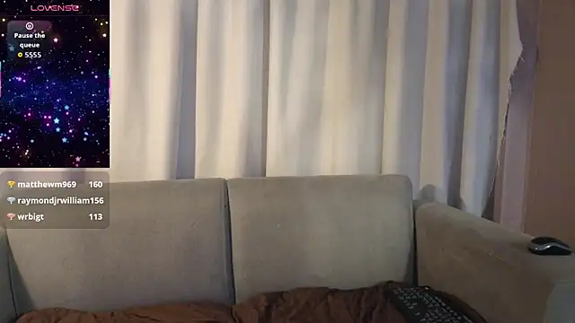 YuliethPetite's cam snapshot