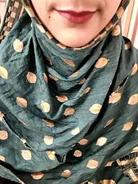 Indian-Aleena's cam snapshot