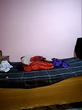 AYUSHI_03's cam snapshot