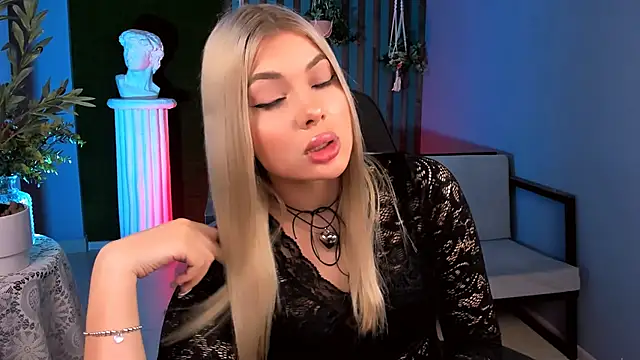 HyileyClark's cam snapshot