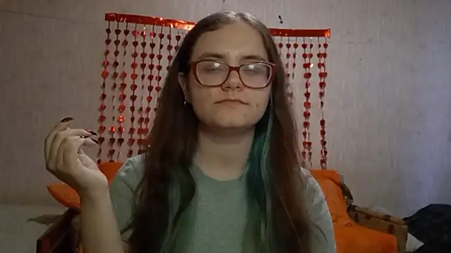 Miyabeee's cam snapshot