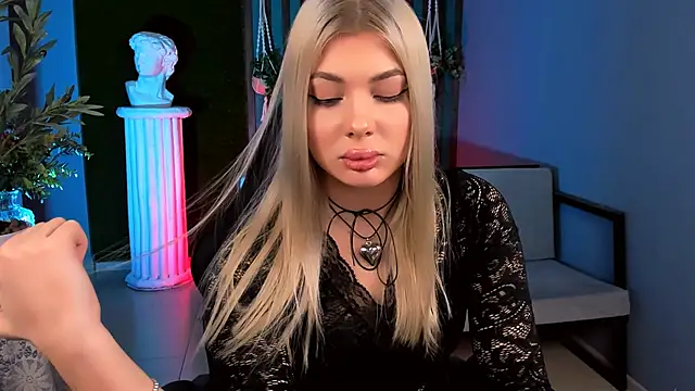 HyileyClark's cam snapshot