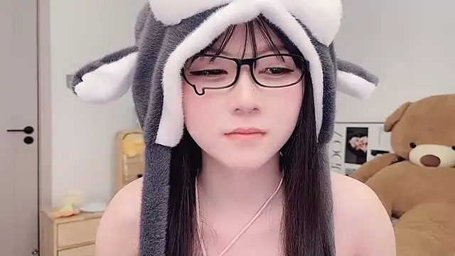 lnua-lnua's cam snapshot