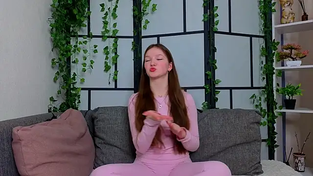 MelvinaEbner live sex cam