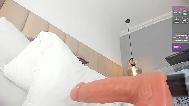 SOFIAGOEZ30 live sex cam