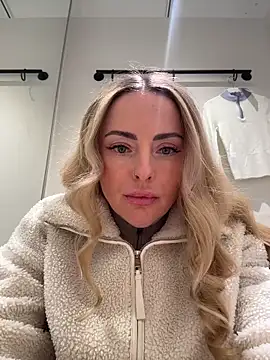 EmaSalis live sex cam