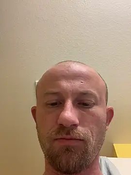 BIGWHITECOCKDOC36's cam snapshot