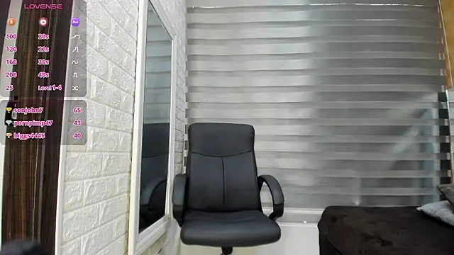 sheyla__ebony's cam snapshot