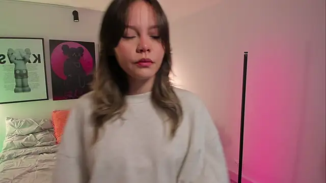 Hey_lucy__'s cam snapshot