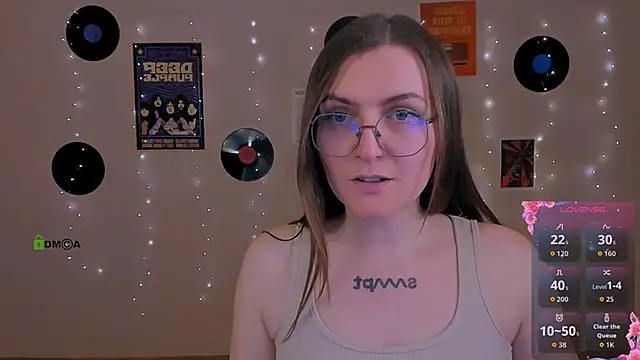 kora_cosmo's cam snapshot