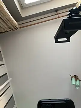 lipsi_vikki's cam snapshot