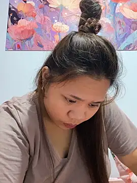 _BellaHotty_'s cam snapshot