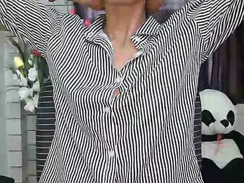 Richa_Patel's cam snapshot