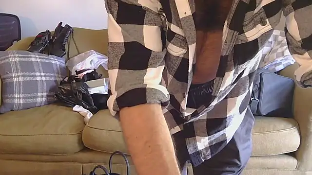 ToplessTalks's cam snapshot