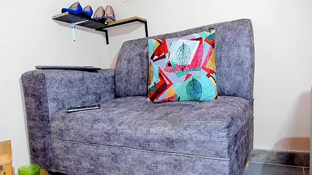 nailon_karol11's cam snapshot