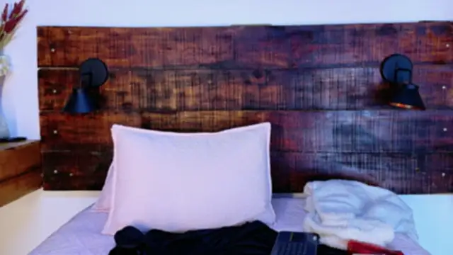 Celeste_sanz live sex cam