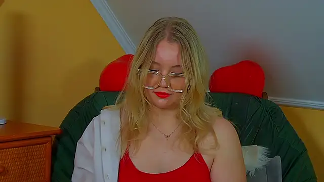 EmilyEvanse's cam snapshot