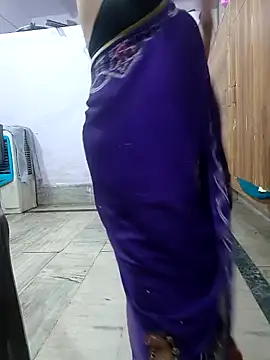 roshni_agrawal0's cam snapshot