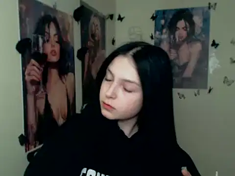 Cherry_Girl1's cam snapshot