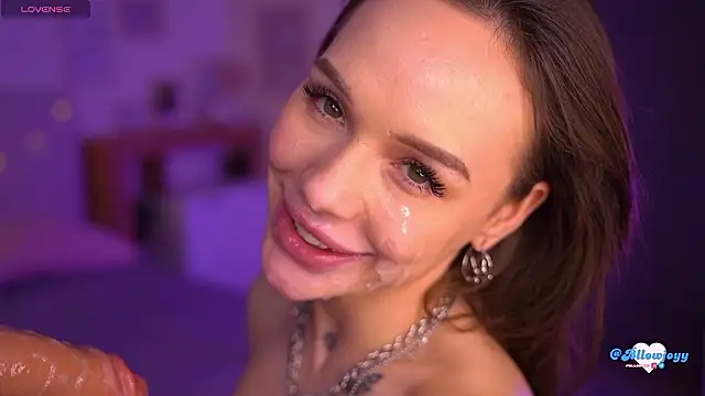 Bllowjoyy live sex cam