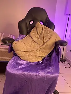 NinaSakura_Eup live sex cam