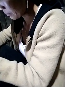 sen1199's cam snapshot