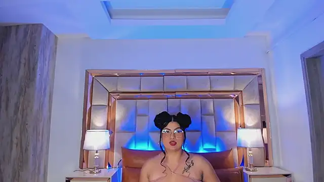 ValentinaBreats's cam snapshot