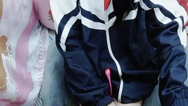 Alice-Hot88's cam snapshot