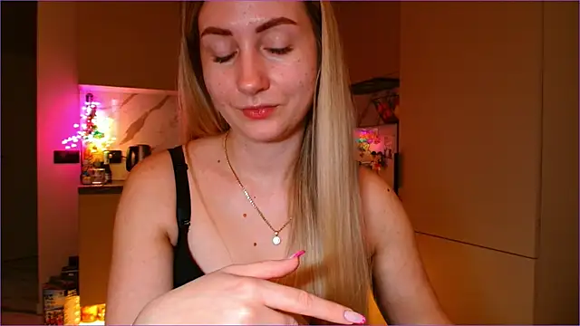 BluueSilk's cam snapshot