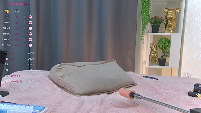 AlmaRobinson's cam snapshot