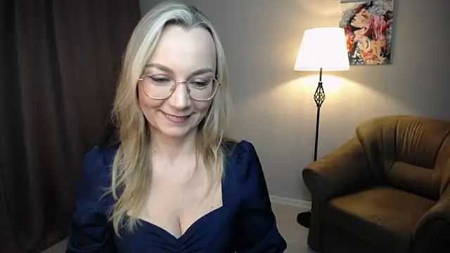 Ava_Elior's cam snapshot