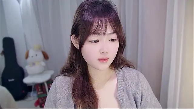 YUANYUAN-A live sex cam