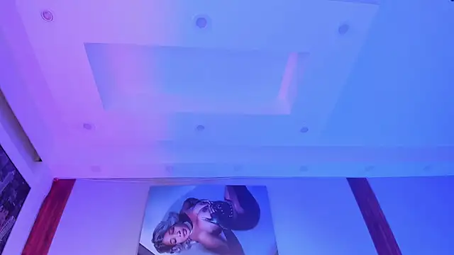 Aliisson_Cruz's cam snapshot