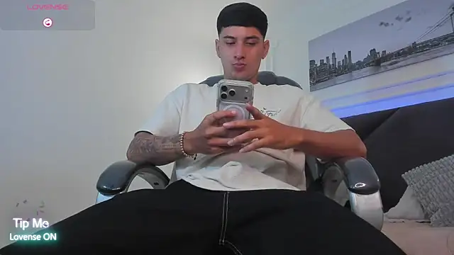 Damian23__ live sex cam