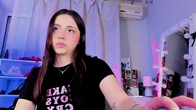 Sahara_Shields's cam snapshot