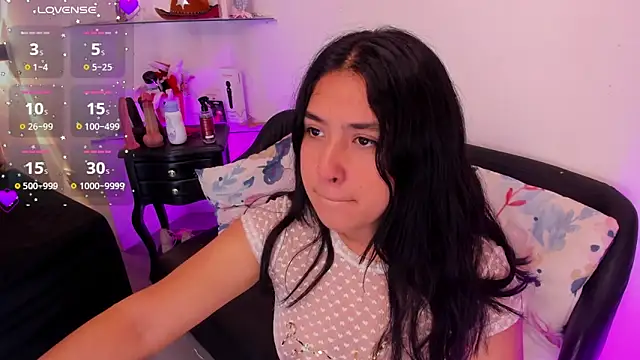 NikyBrookss live sex cam