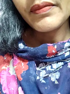 spicysuhana's cam snapshot