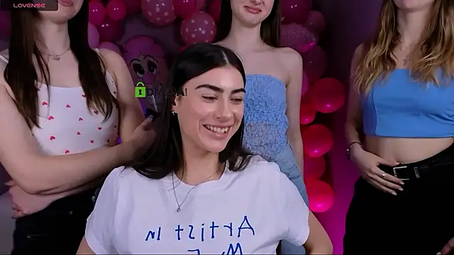 nekky_mouse live sex cam