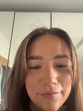 MissPixieRae live sex cam