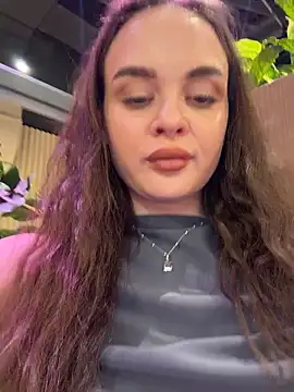 KristiRich live sex cam