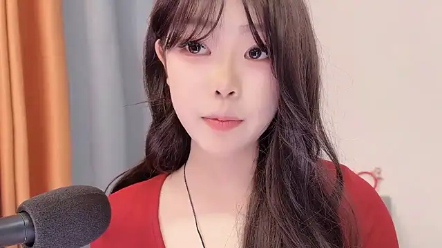 smalldaisy live sex cam