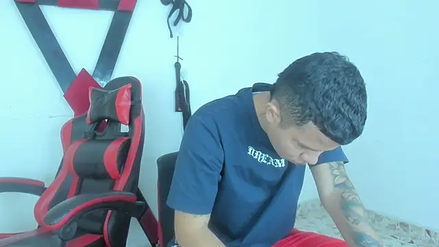 Steven_and_Camilo18 live sex cam