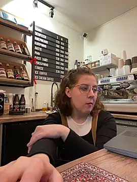 cinnabon_ live sex cam